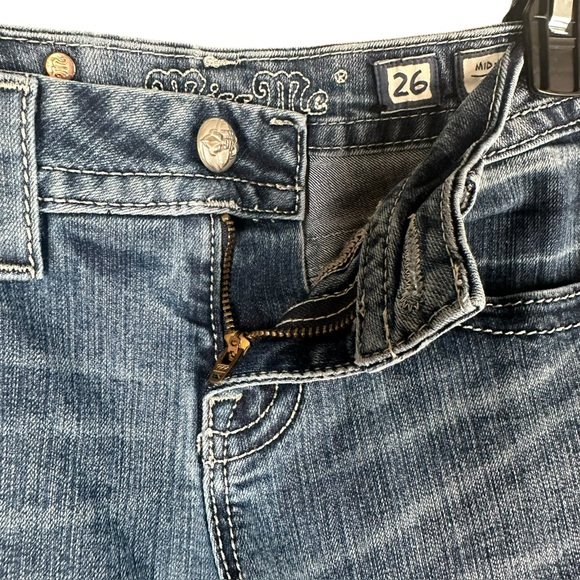 Miss Me Women’s 26 Mid Rise Skinny Jeans Fleur De Lis Pockets Embellished - Picture 4 of 16